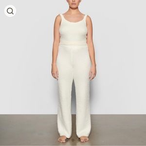 Skims cozy knit tank and pants set - bone color - size S/M - gently used